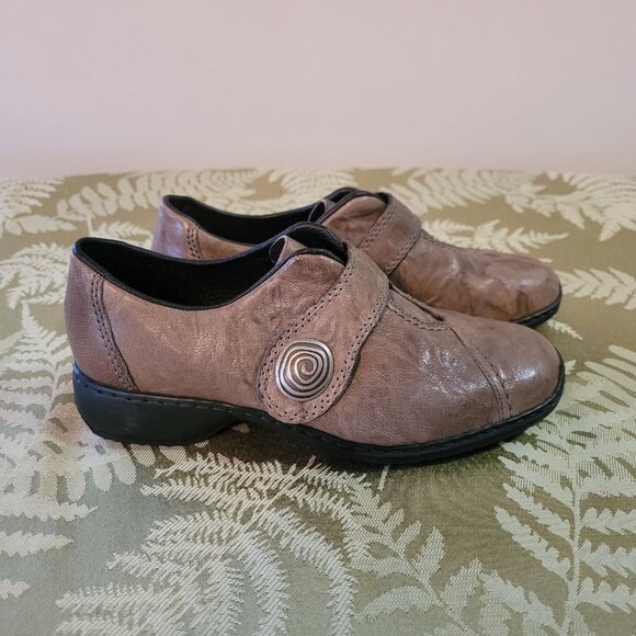 Rieker Shoes - Picture 4 of 7